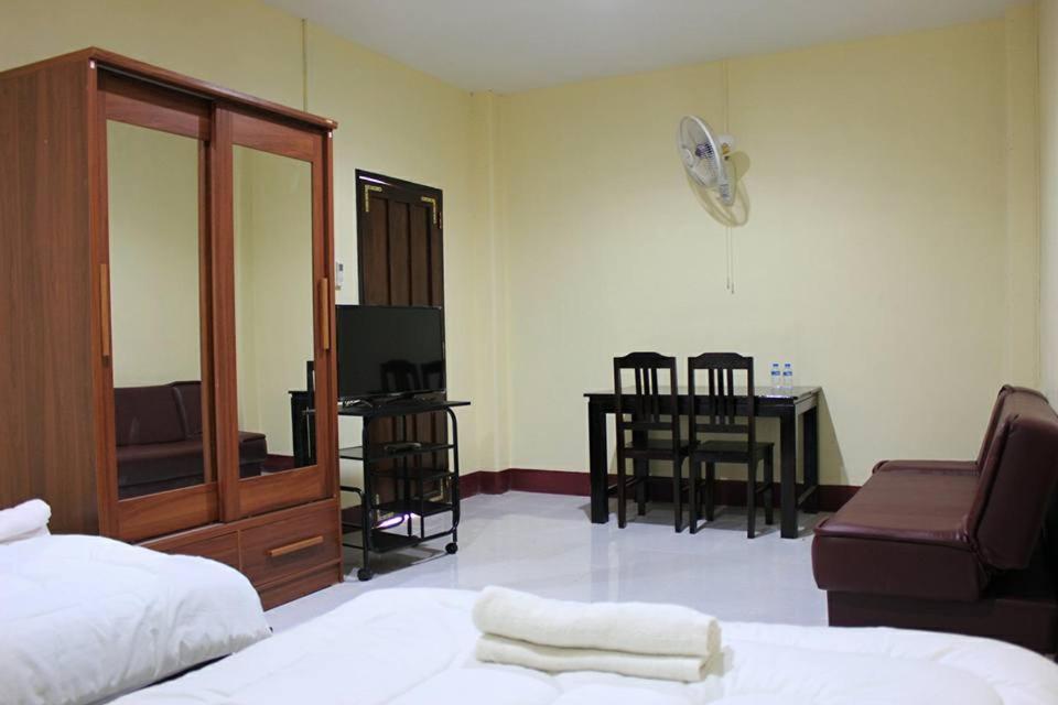 Apartment Thidathip Vientiane Exterior foto